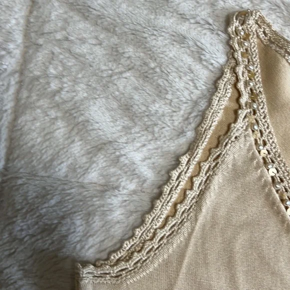 Lauren Ralph Lauren cami, size M - Picture 9 of 9